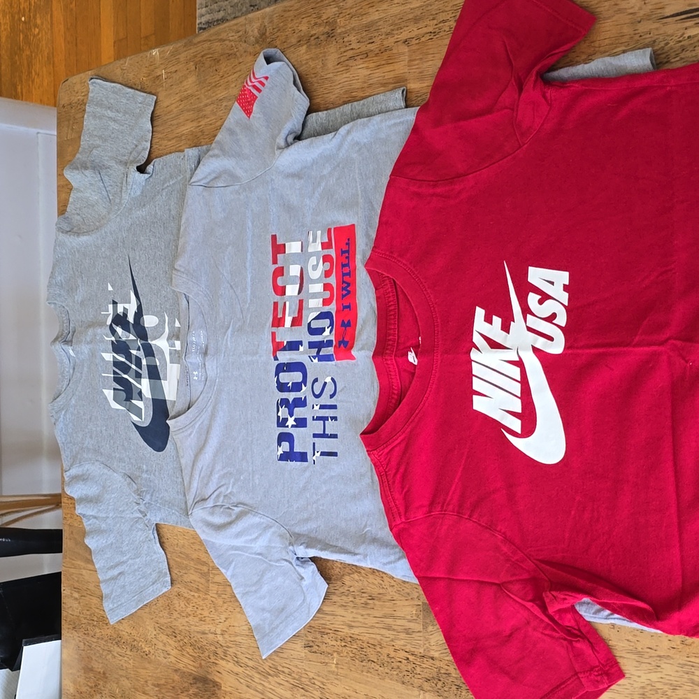 3 boys t shirts